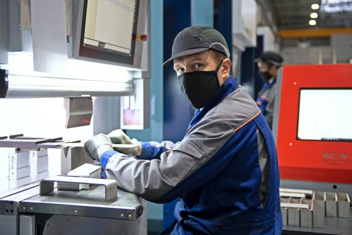 Оператор станков с программным управлением